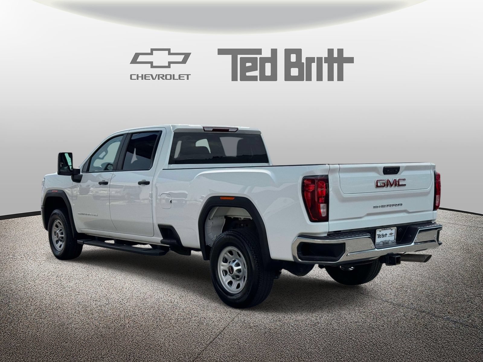 Used 2024 GMC Sierra 3500 Pro RWD image 6