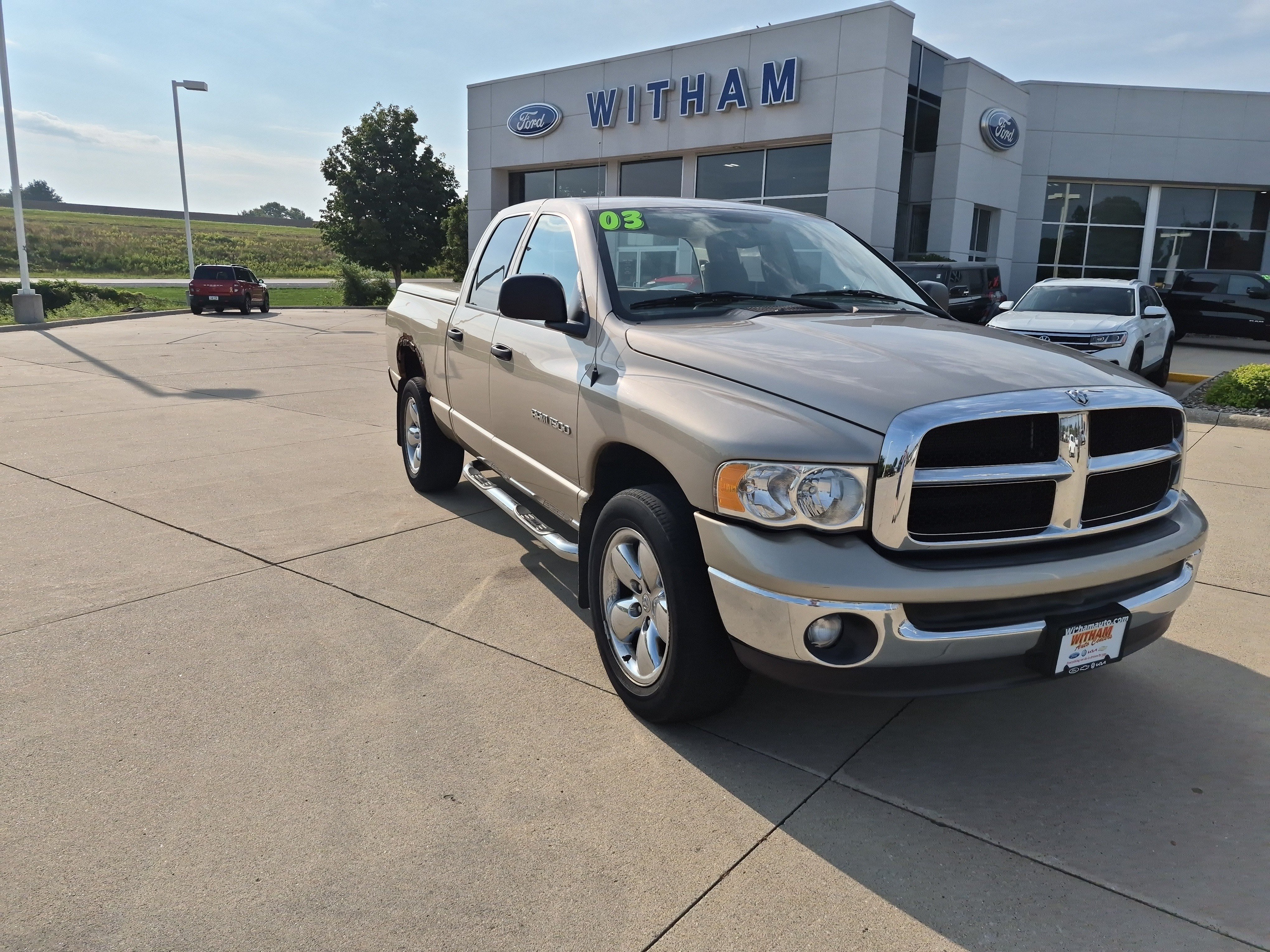 Used 2003 Dodge Ram 1500 Truck 4x4 Quad Cab image 2