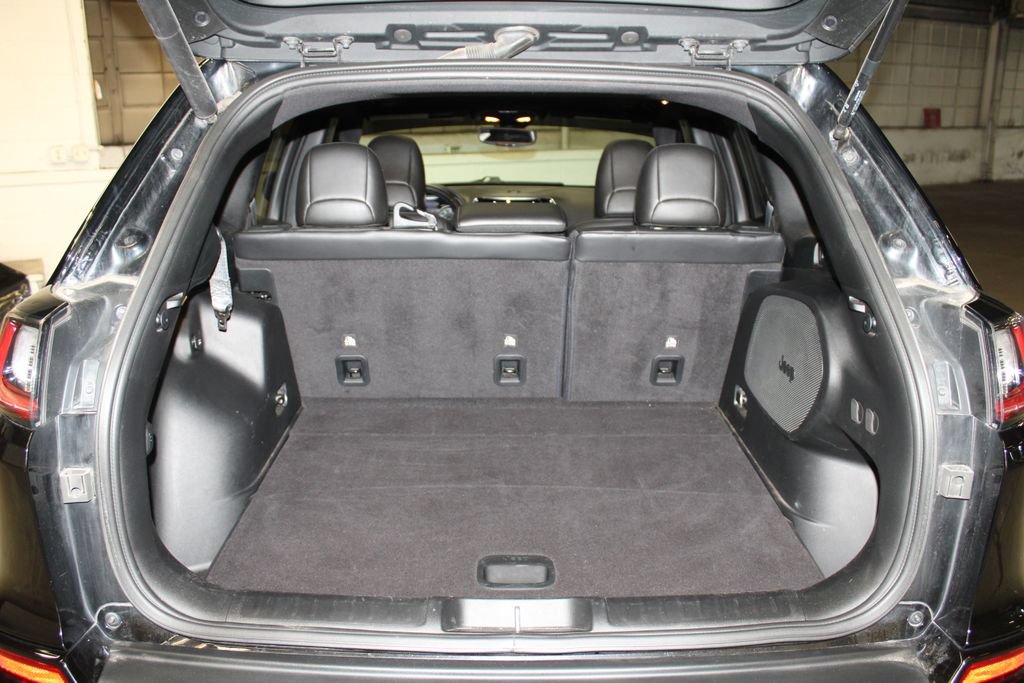 Certified 2021 Jeep Cherokee High Altitude AWD/4WD image 38