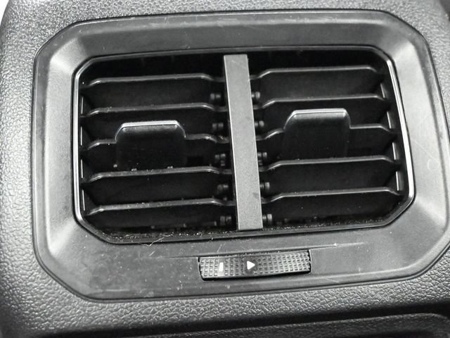 Used 2022 Volkswagen Tiguan S AWD/4WD image 13