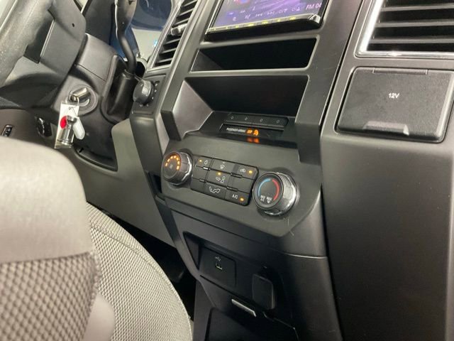 Used 2016 Ford F150 XLT AWD/4WD image 18