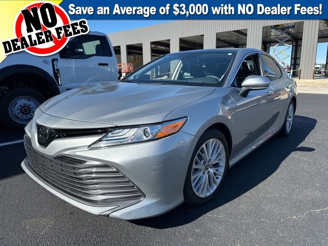Used 2020 Toyota Camry XLE