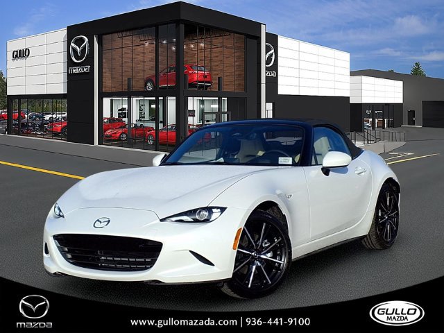 New 2026 MAZDA MX-5 Miata Grand Touring RWD image 1