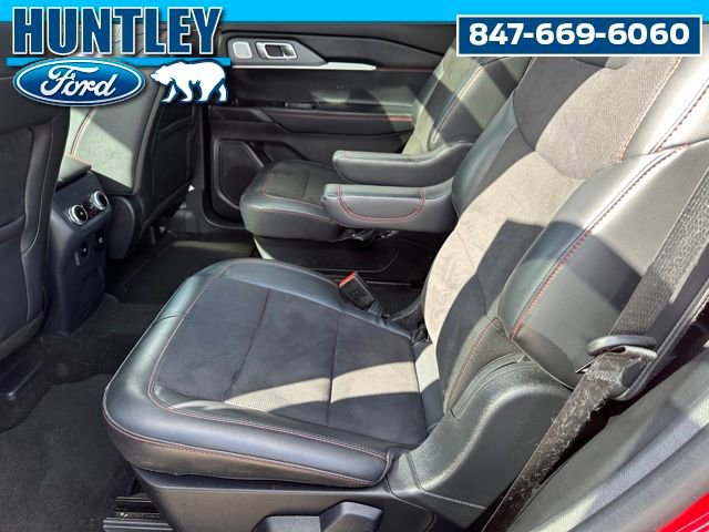 Used 2025 Ford Explorer ST AWD/4WD image 17