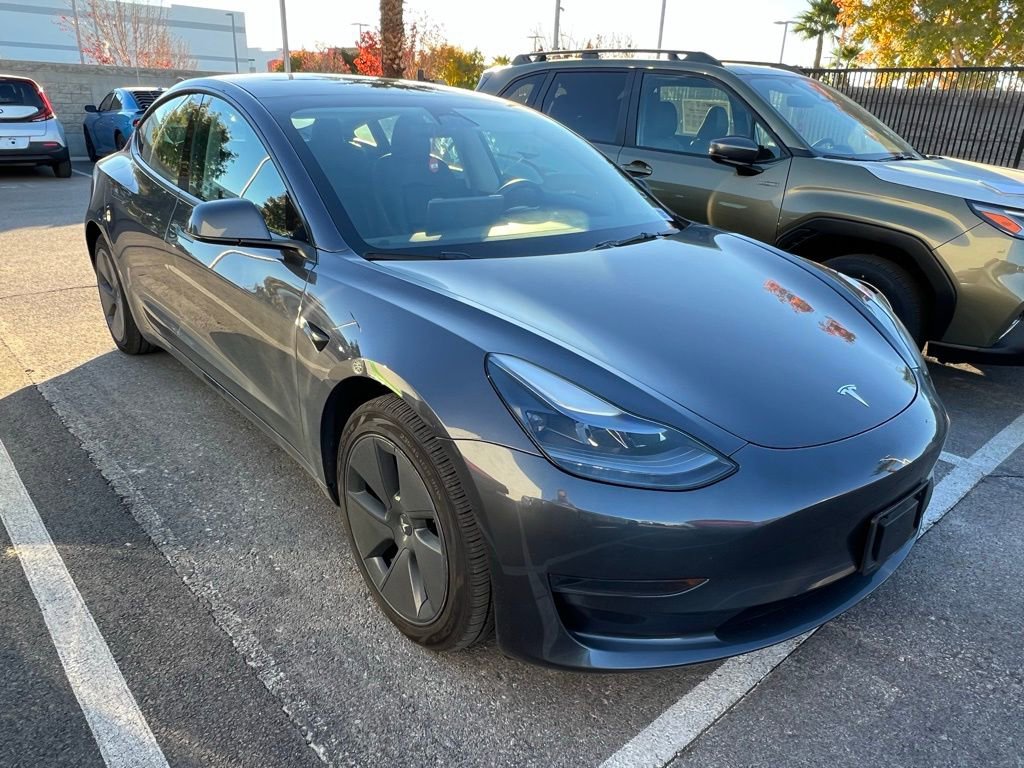 Used 2023 Tesla Model 3 Standard Range image 11