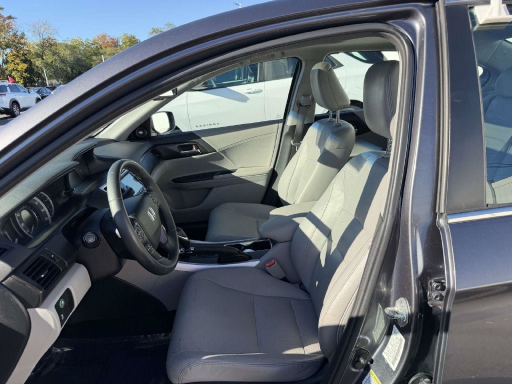 Used 2013 Honda Accord EX-L image 14