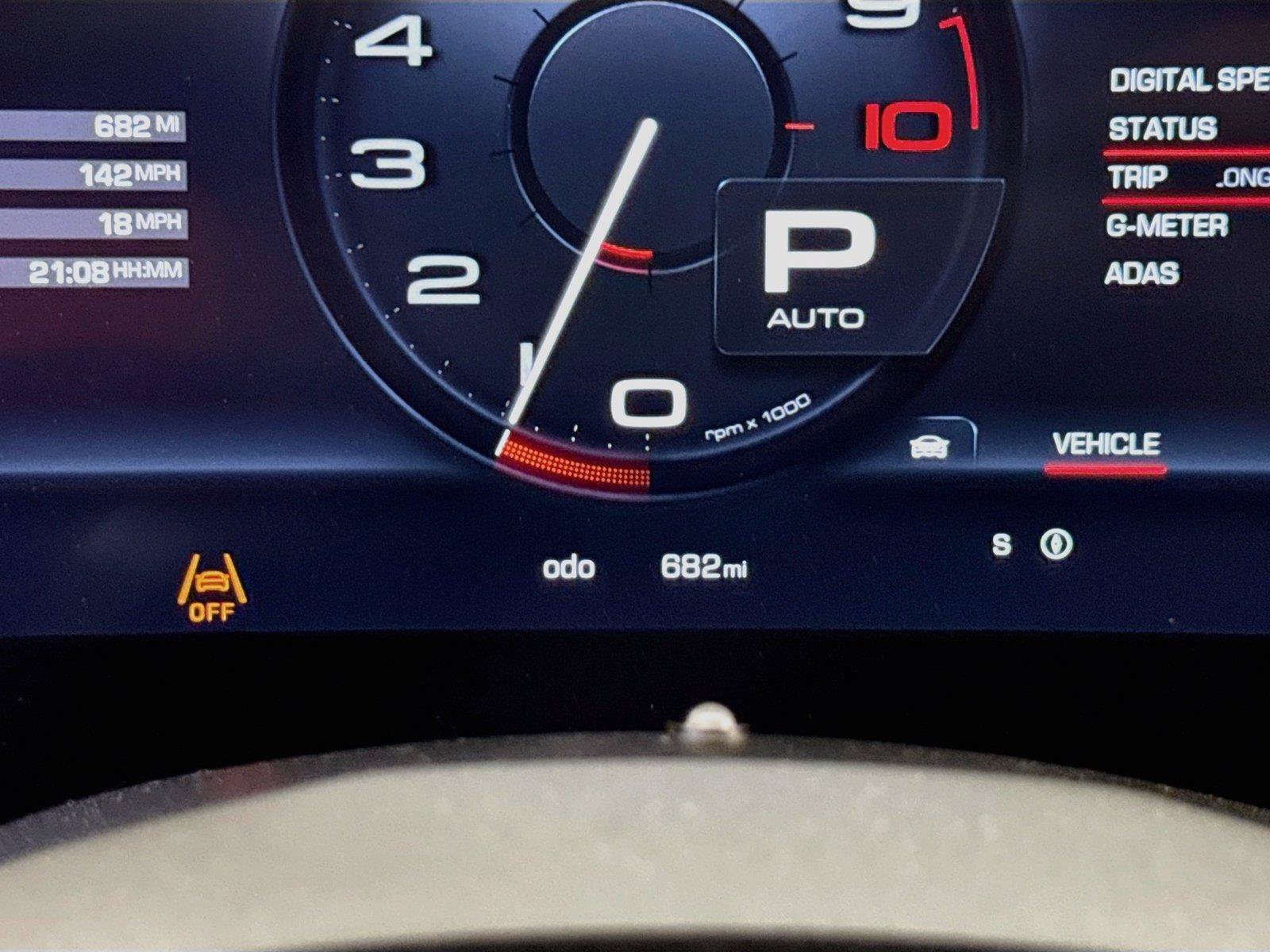 Used 2025 Ferrari 12Cilindri RWD image 17