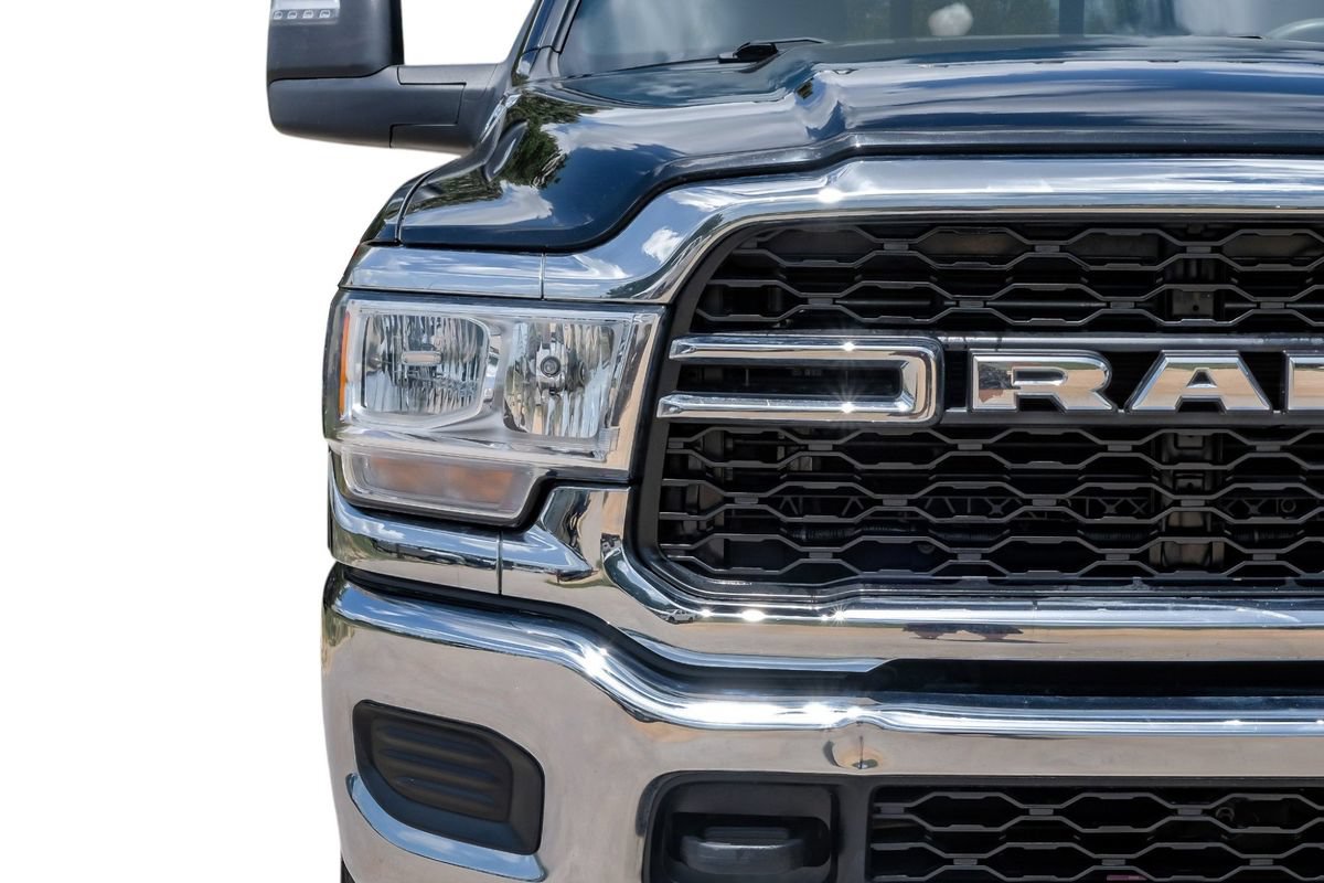 Used 2024 RAM 2500 Tradesman w/ Chrome Appearance Group AWD/4WD image 49