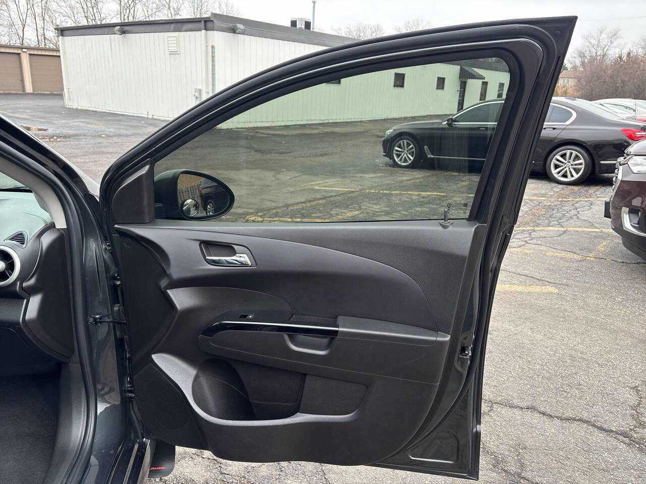 Used 2019 Chevrolet Sonic LT w/ LPO, Performance Package FWD image 31