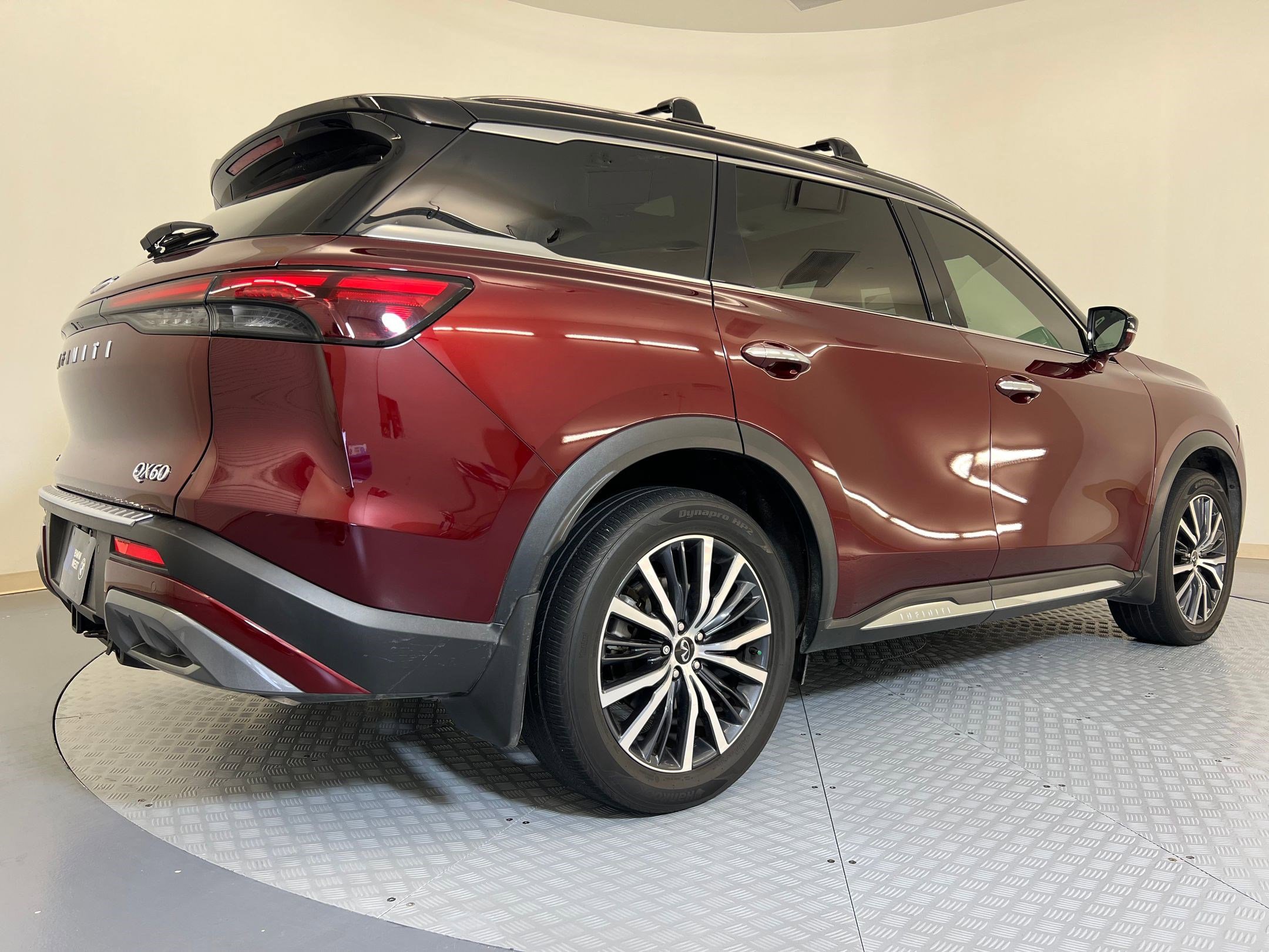 Used 2024 INFINITI QX60 Autograph w/ Cargo Package image 8