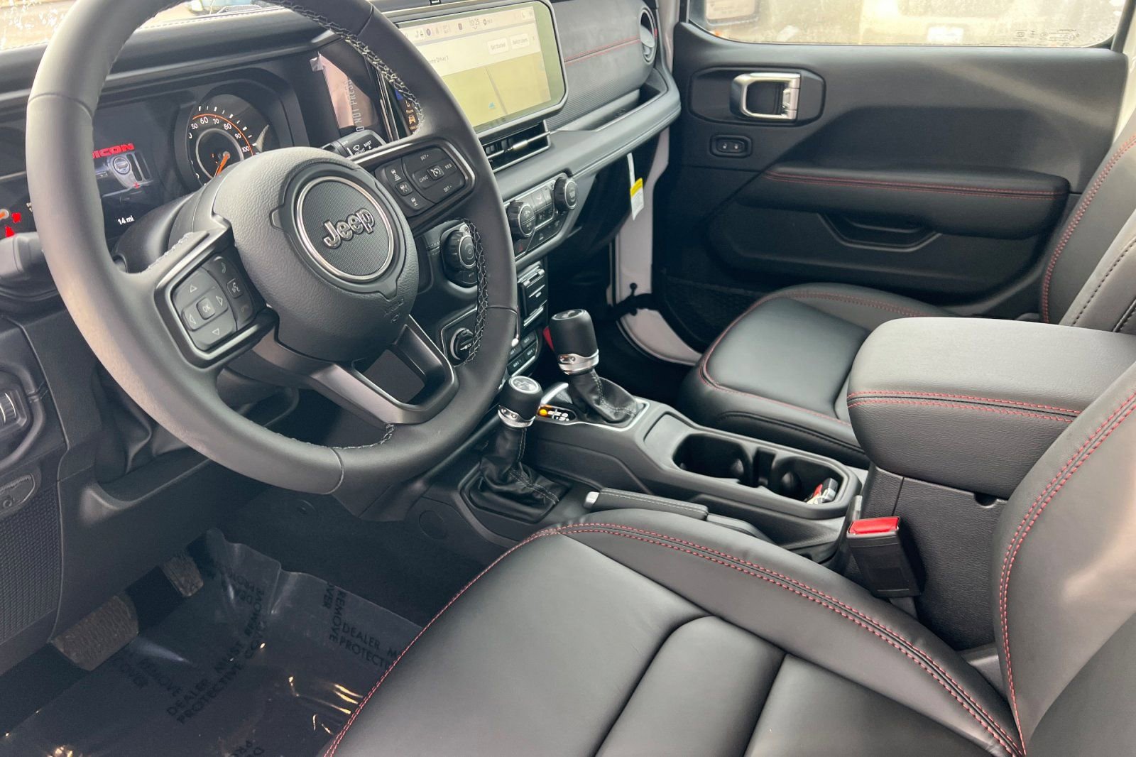 New 2026 Jeep Wrangler Unlimited Rubicon w/ Dual Top Group image 9