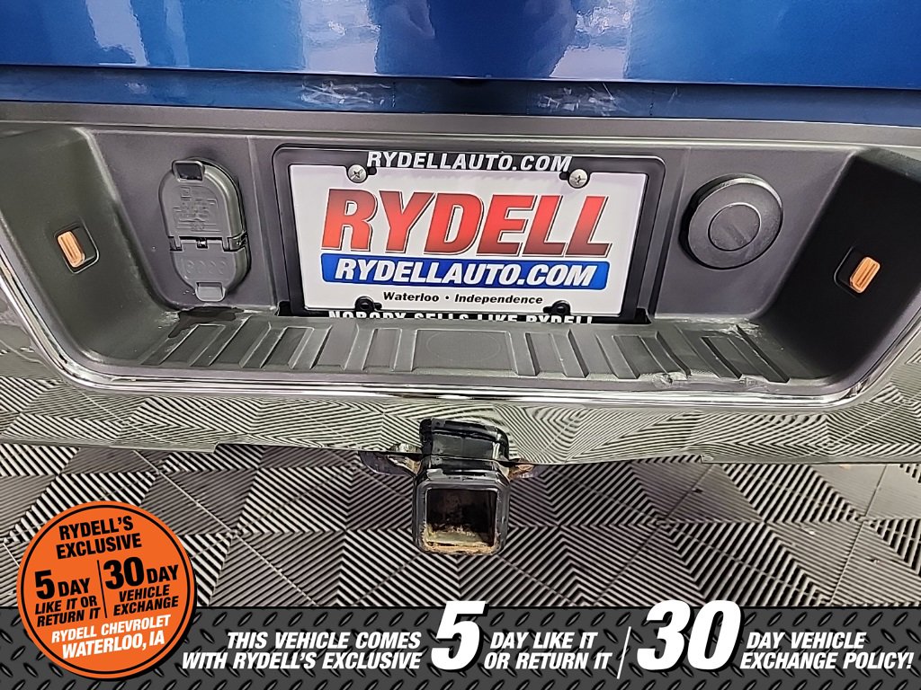 Used 2017 GMC Sierra 1500 SLT w/ Texas SLT Premium Package image 12