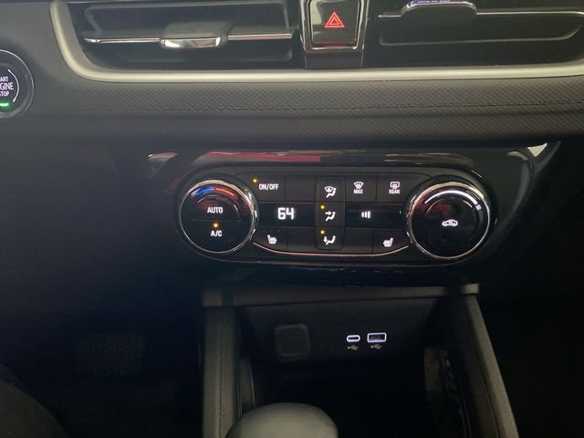 Used 2025 Chevrolet TrailBlazer LT w/ Convenience Package AWD/4WD image 42