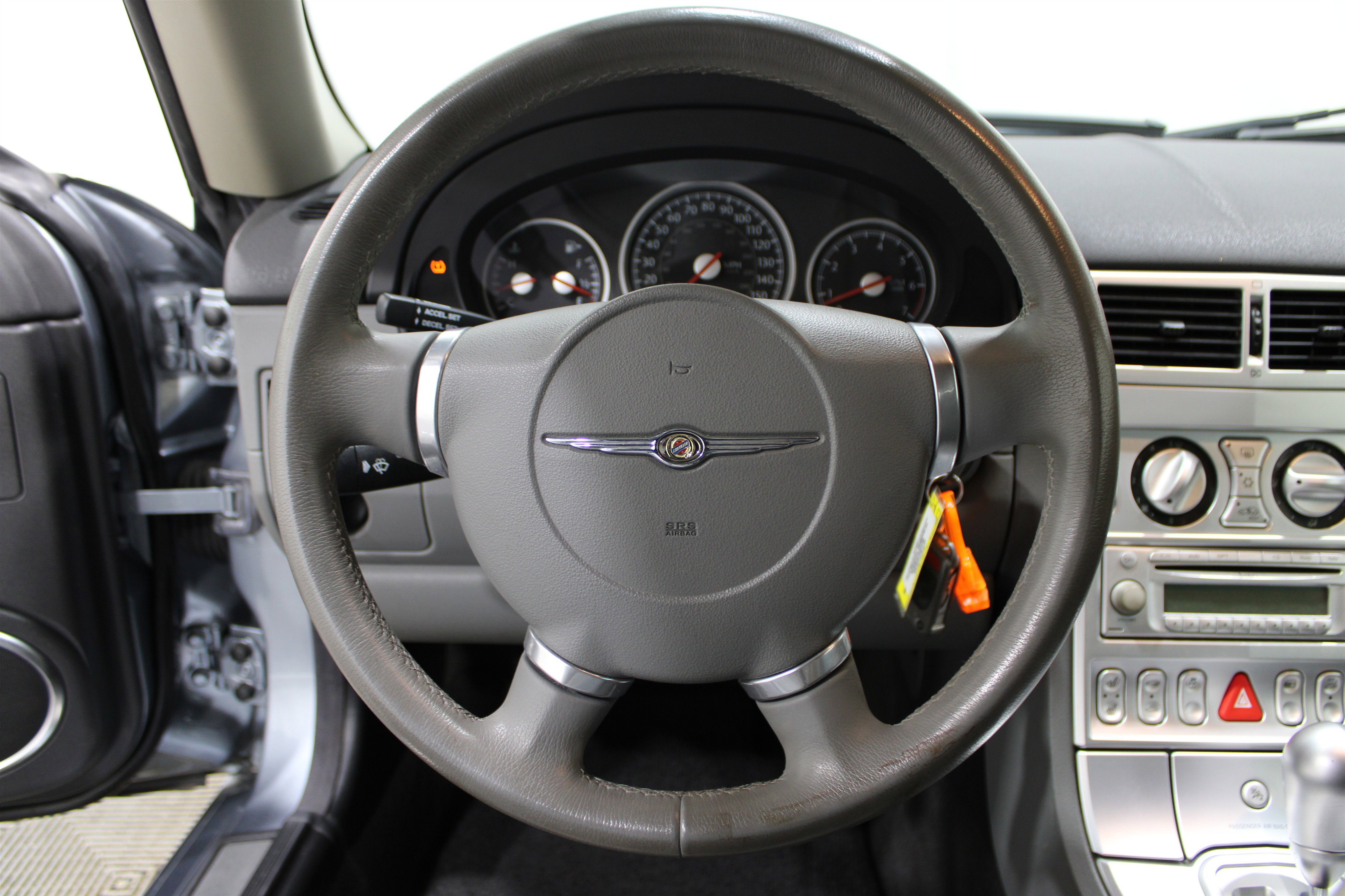 Used 2005 Chrysler Crossfire Limited image 9