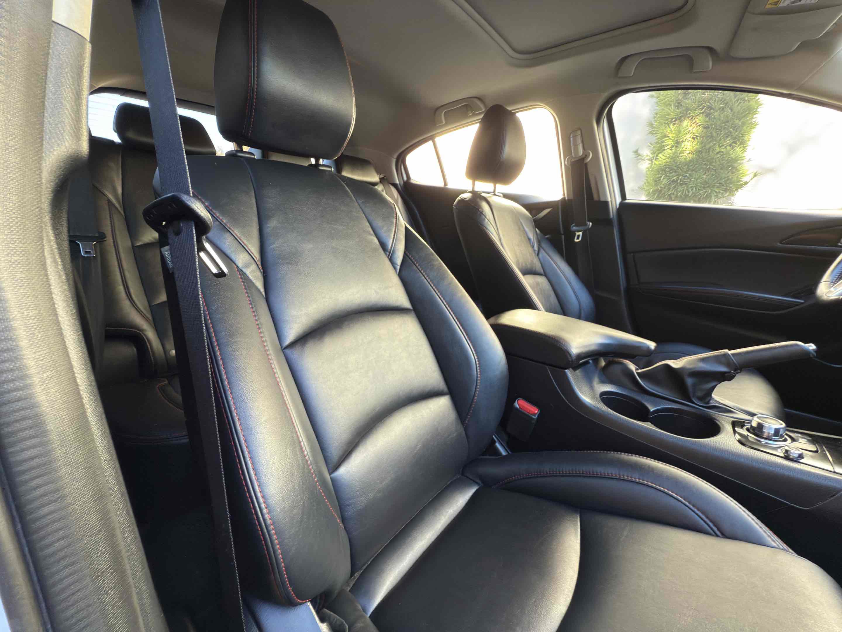 Used 2015 MAZDA MAZDA3 i Grand Touring image 50