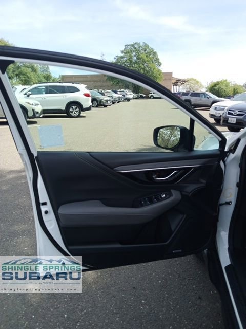 Certified 2025 Subaru Outback Onyx Edition AWD/4WD image 21