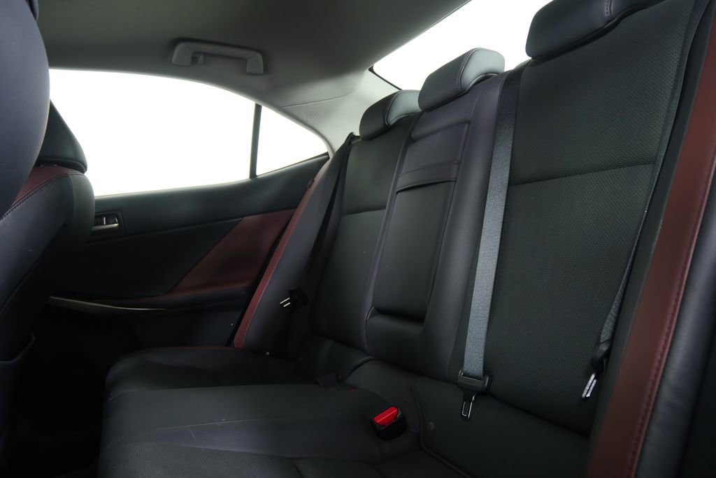 Used 2019 Lexus IS 300 w/ Navigation Package RWD image 10