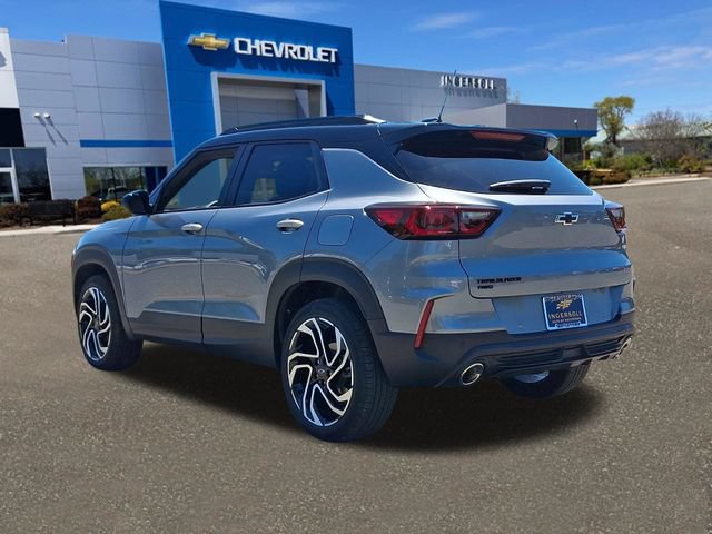 Used 2025 Chevrolet TrailBlazer RS w/ Convenience Package AWD/4WD image 25
