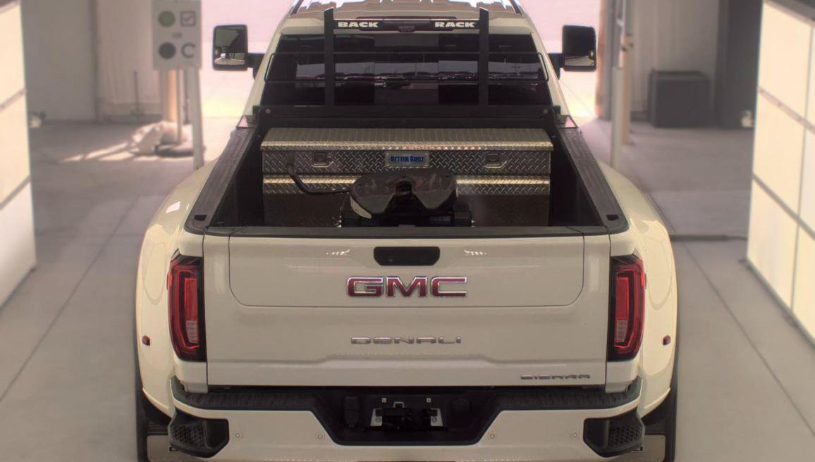 Used 2020 GMC Sierra 3500 Denali w/ Denali Ultimate Package AWD/4WD image 6