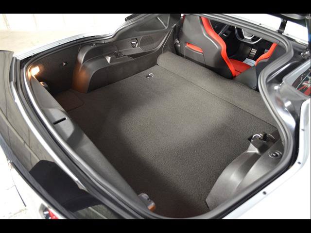 Used 2019 Chevrolet Corvette Grand Sport w/ Grand Sport Heritage Package RWD image 17