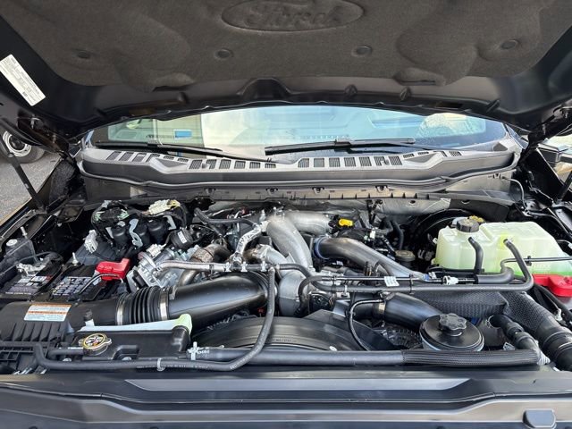 New 2026 Ford F350 Platinum w/ FX4 Off-Road Package image 5