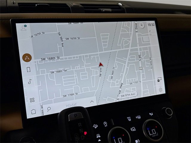 New 2026 Land Rover Defender 130 X-Dynamic SE image 16