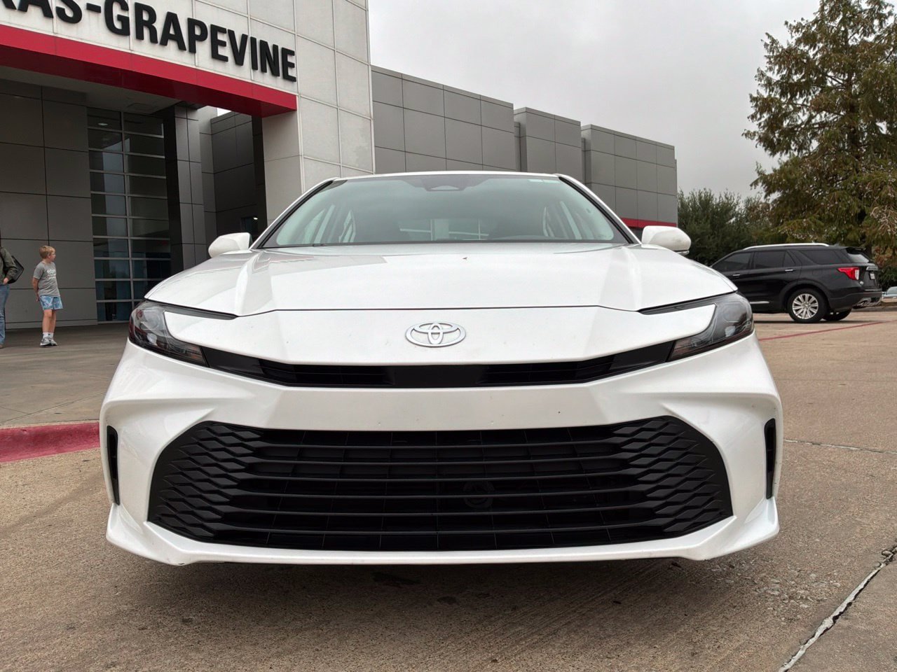 Used 2026 Toyota Camry LE FWD image 3