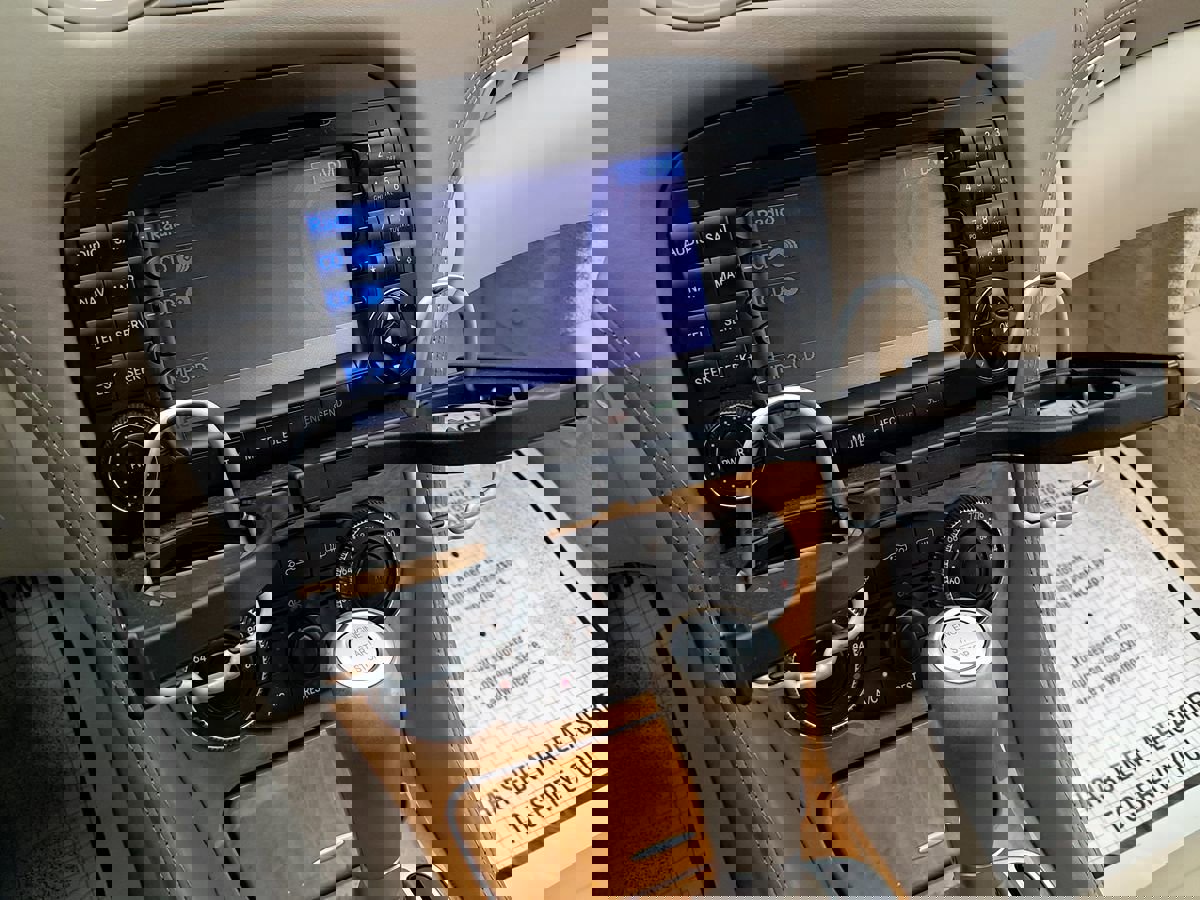 Used 2007 Mercedes-Benz SL 600 image 28