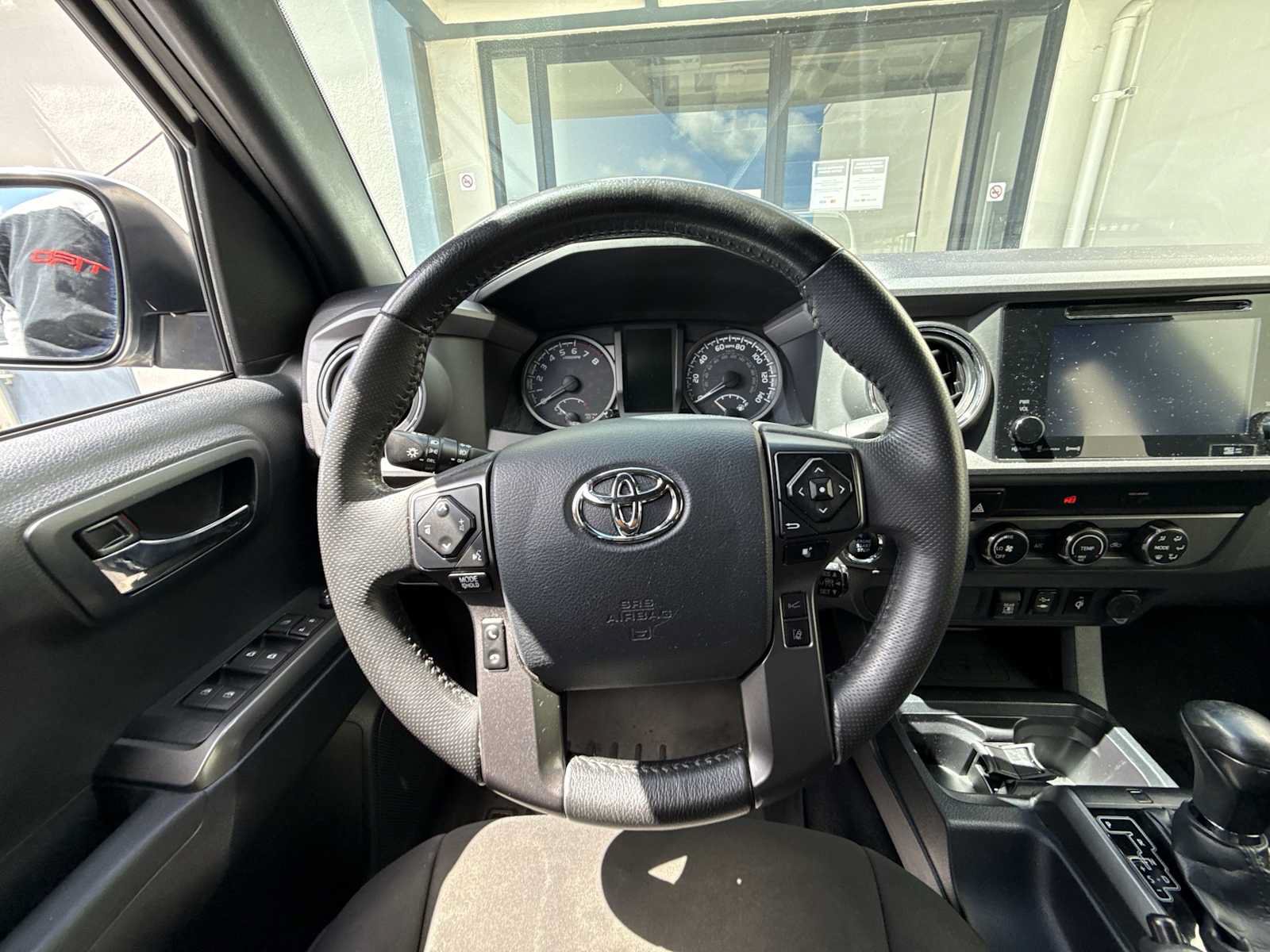 Used 2019 Toyota Tacoma TRD Off-Road AWD/4WD image 15