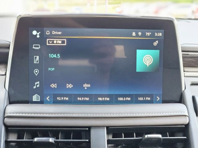 Used 2024 Chevrolet Tahoe LT w/ Luxury Package image 23