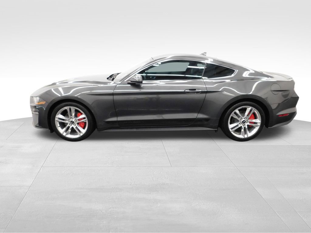 Used 2020 Ford Mustang Premium w/ Equipment Group 201A image 5