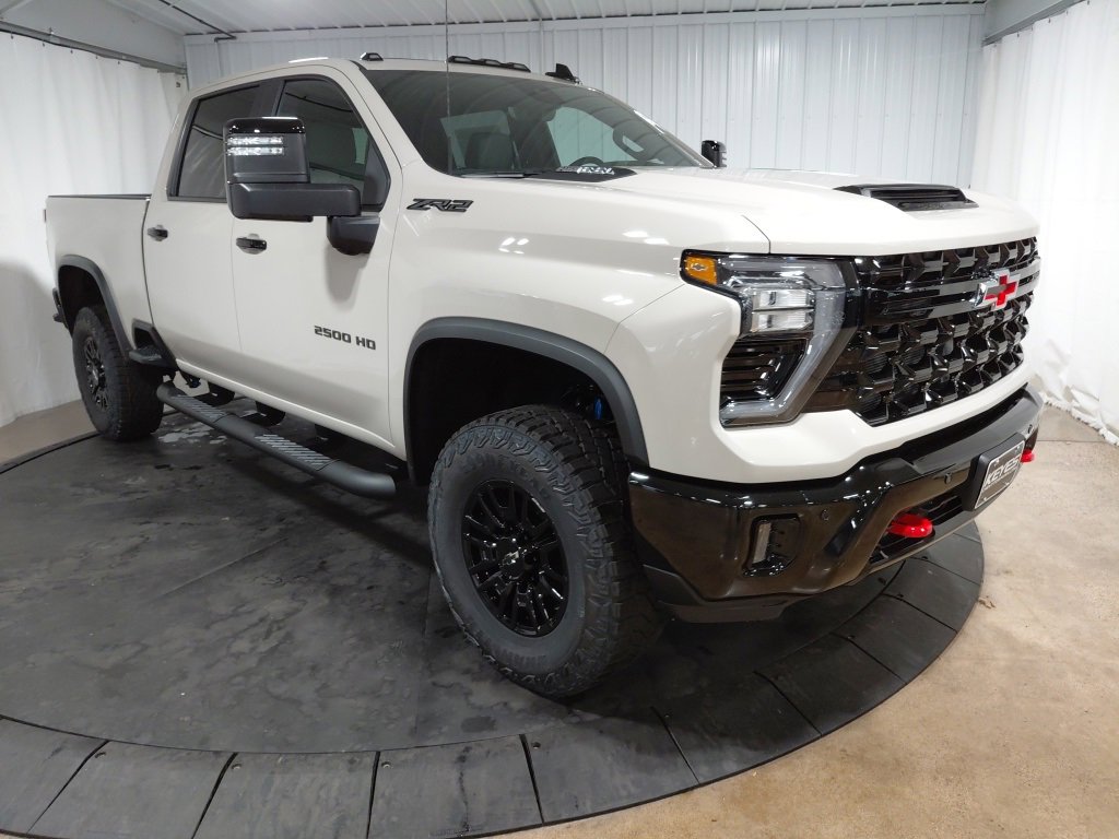 New 2026 Chevrolet Silverado 2500 ZR2 w/ LPO, Dark Essentials Package image 11