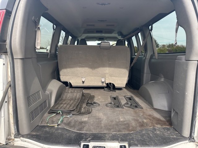 Used 2016 Chevrolet Express 3500 LT w/ LT Preferred Equipment Group image 8