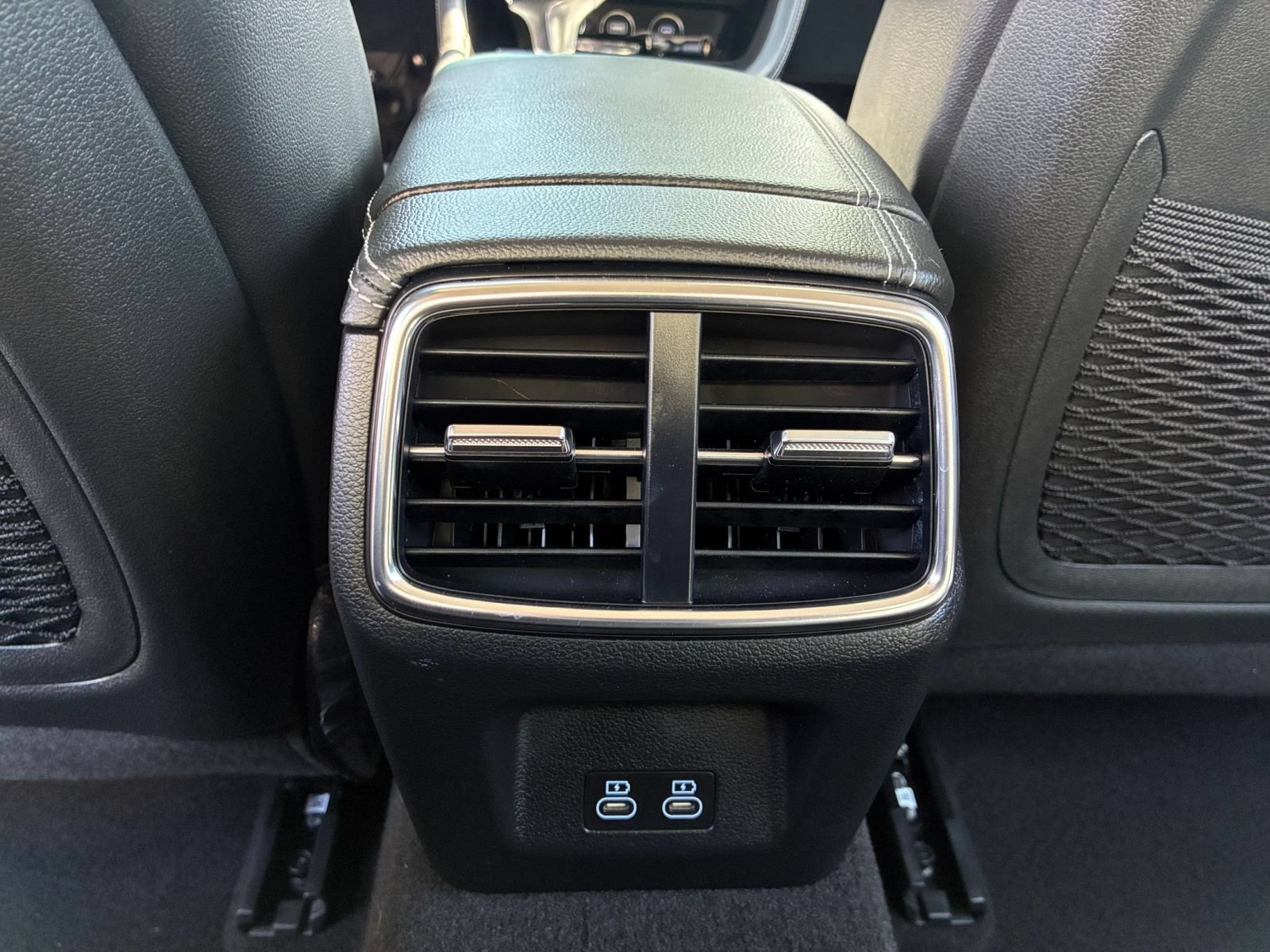 Used 2026 Genesis G70 2.5T RWD image 25