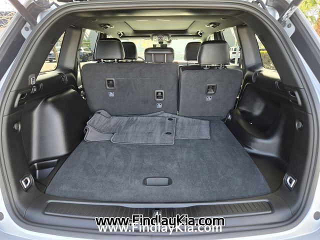 Used 2025 Jeep Grand Cherokee Limited w/ Luxury Tech Group II image 17