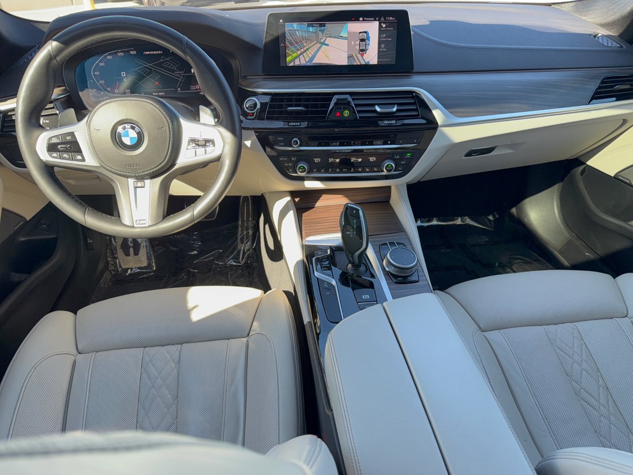 Used 2020 BMW M550i xDrive w/ Executive Package AWD/4WD image 17