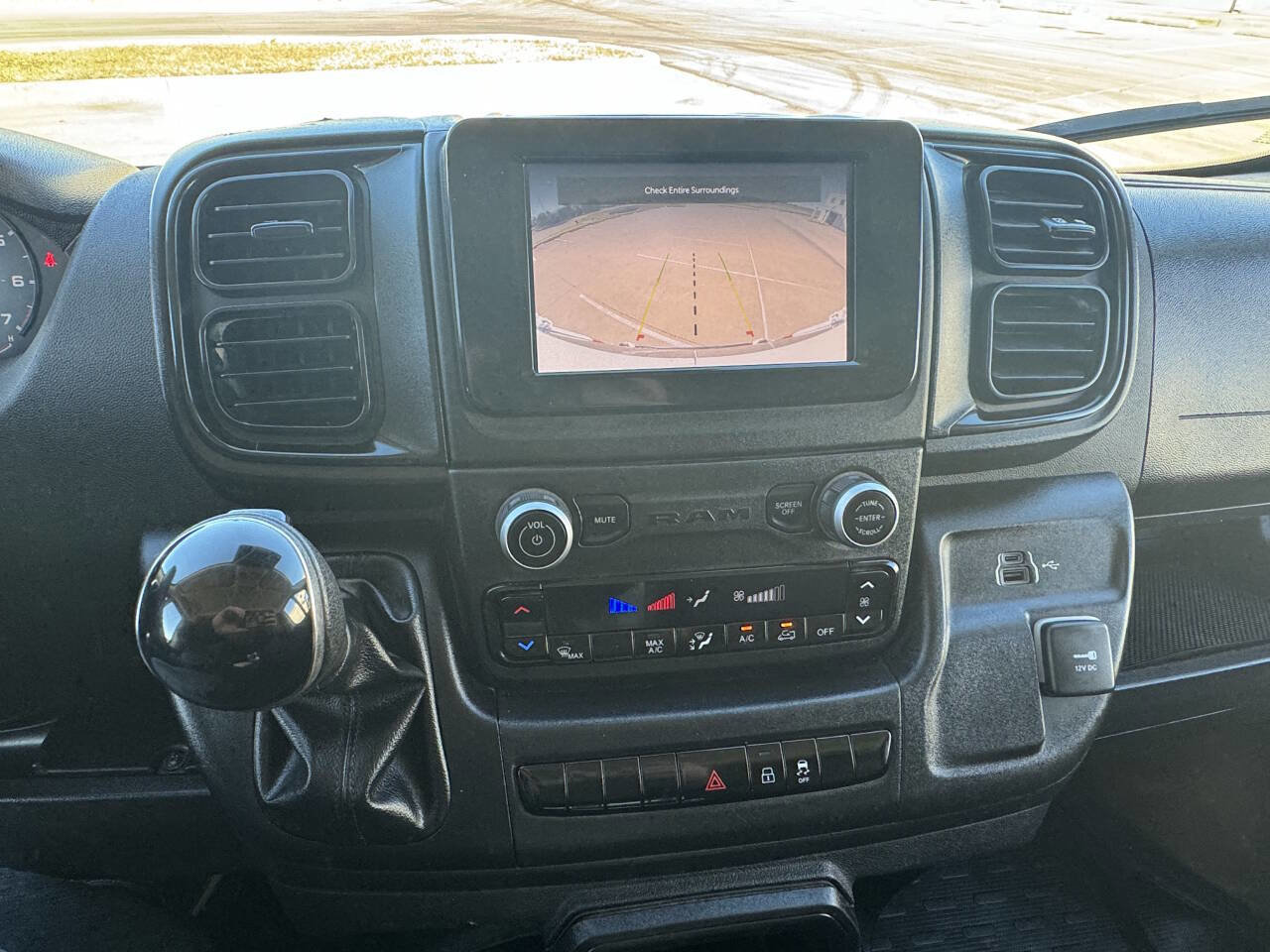 Used 2023 RAM ProMaster 2500 image 19