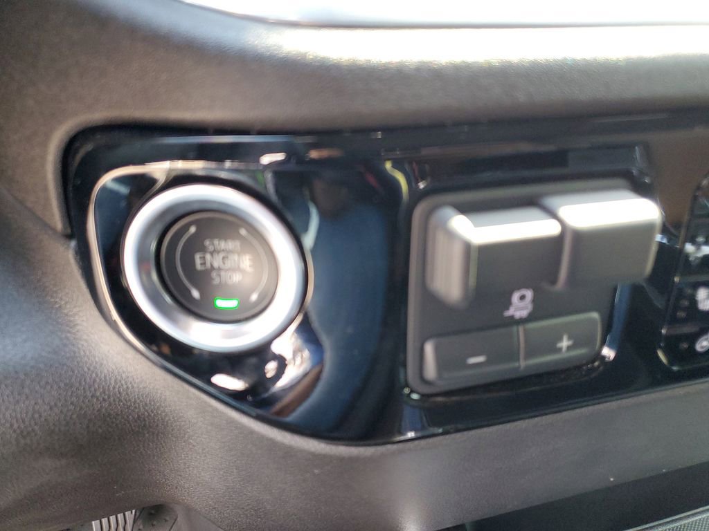 Used 2026 Chevrolet Silverado 1500 High Country image 27