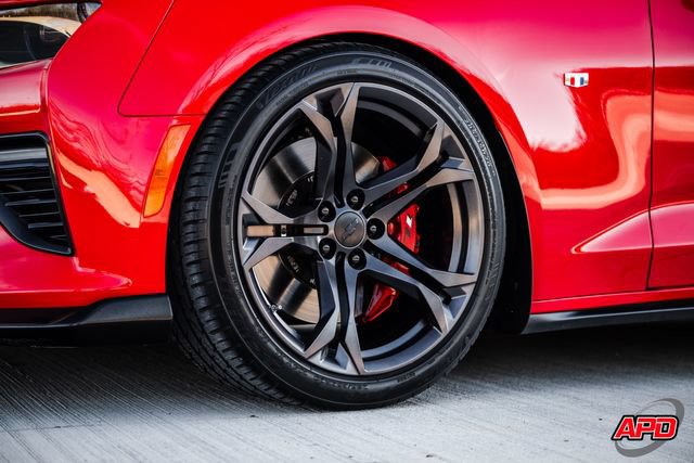 Used 2017 Chevrolet Camaro SS RWD image 46
