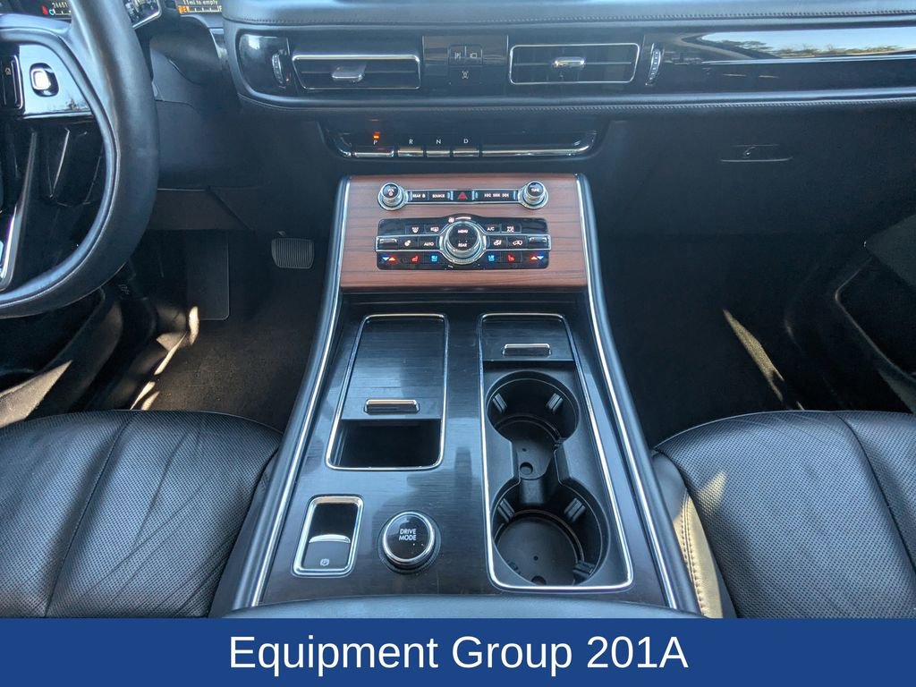 Used 2022 Lincoln Aviator Reserve w/ Equipment Group 201A image 25