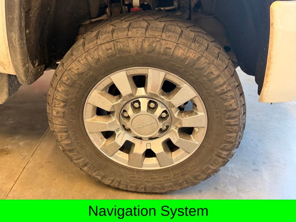 Used 2019 GMC Sierra 2500 Denali w/ Duramax Plus Package image 2