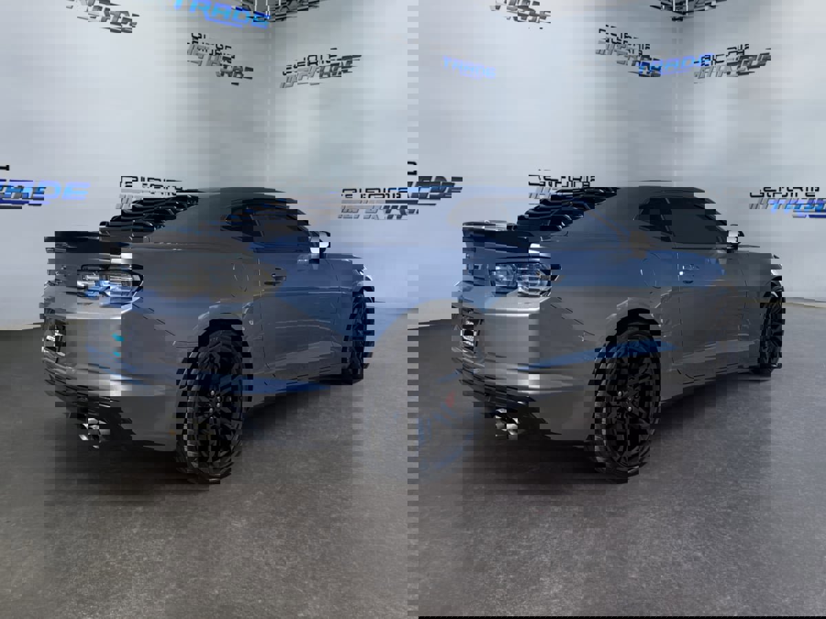 Used 2020 Chevrolet Camaro SS image 5