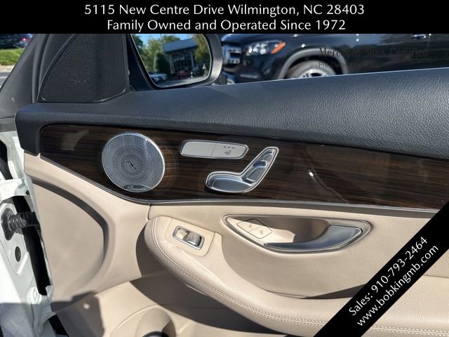 Certified 2021 Mercedes-Benz C 300 Sedan w/ Premium Package image 31