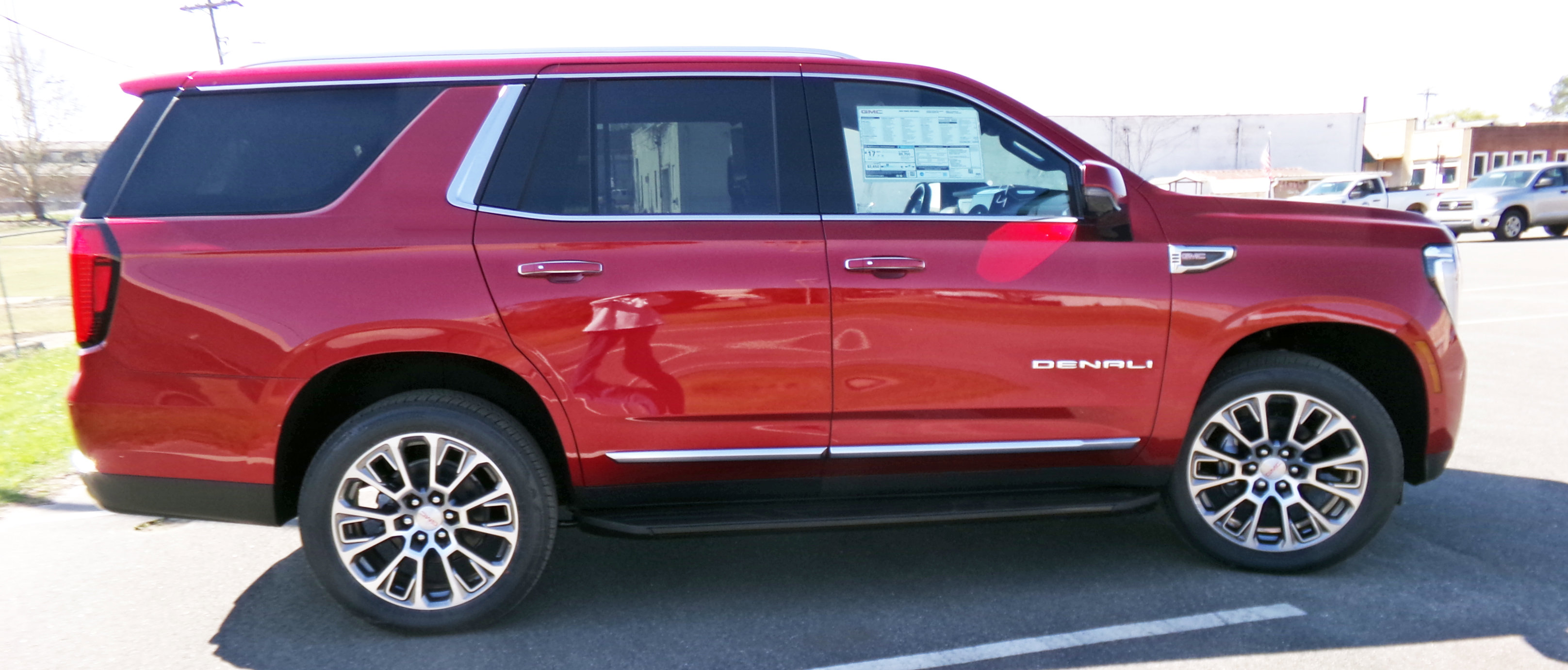 New 2026 GMC Yukon Denali image 6