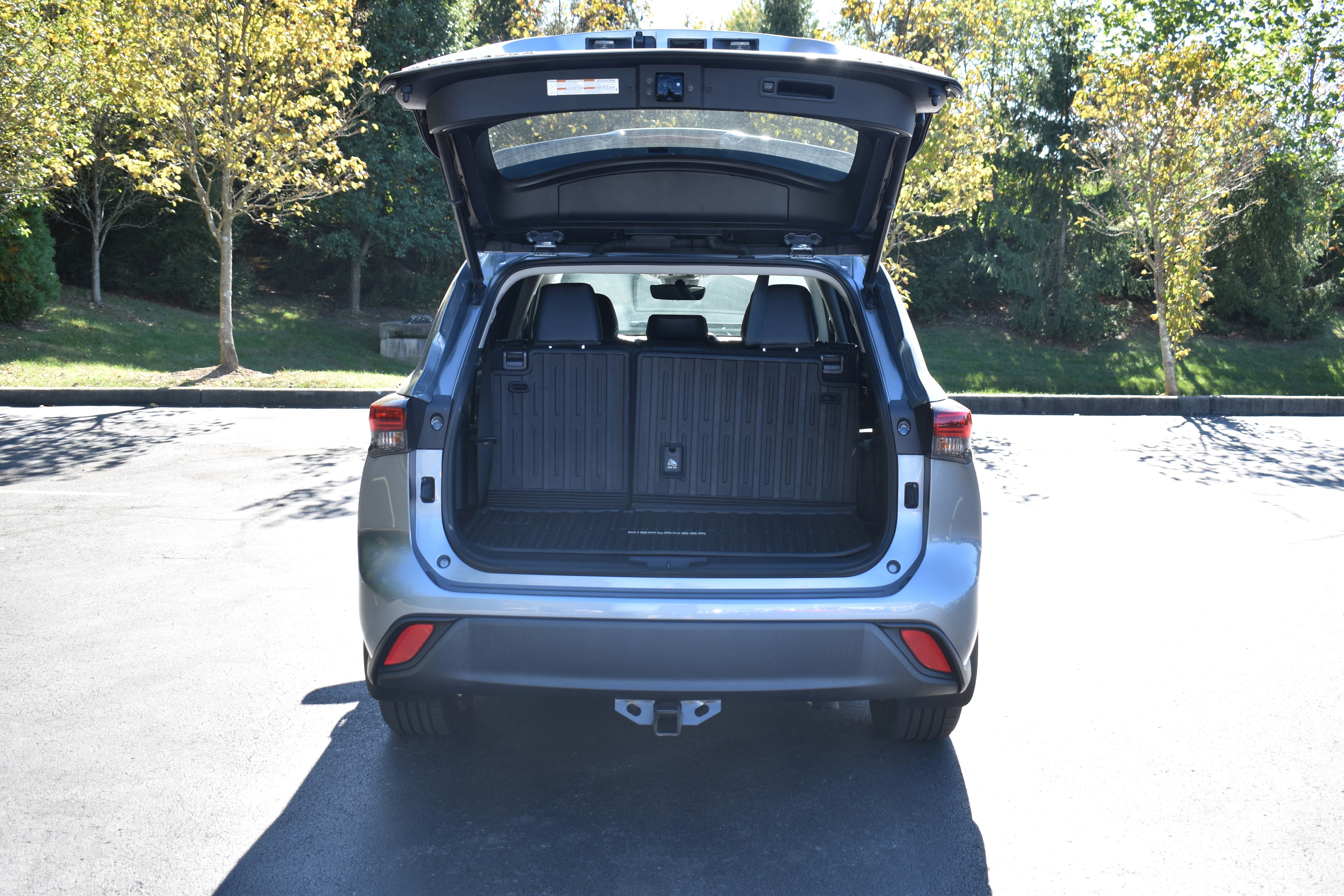 Used 2023 Toyota Highlander XLE image 26