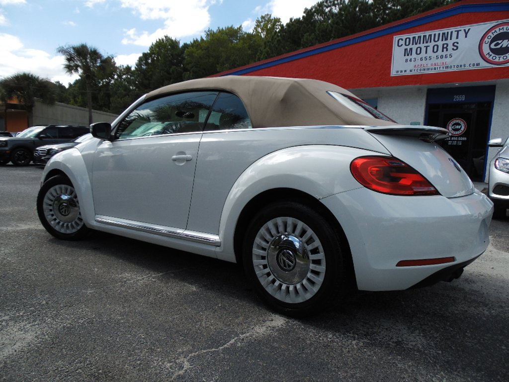 Used 2014 Volkswagen Beetle 1.8T image 5