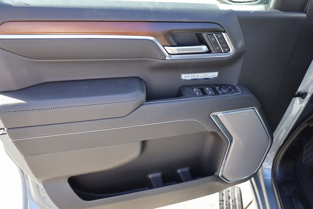 New 2026 GMC Sierra 1500 Denali w/ Technology Package AWD/4WD image 10