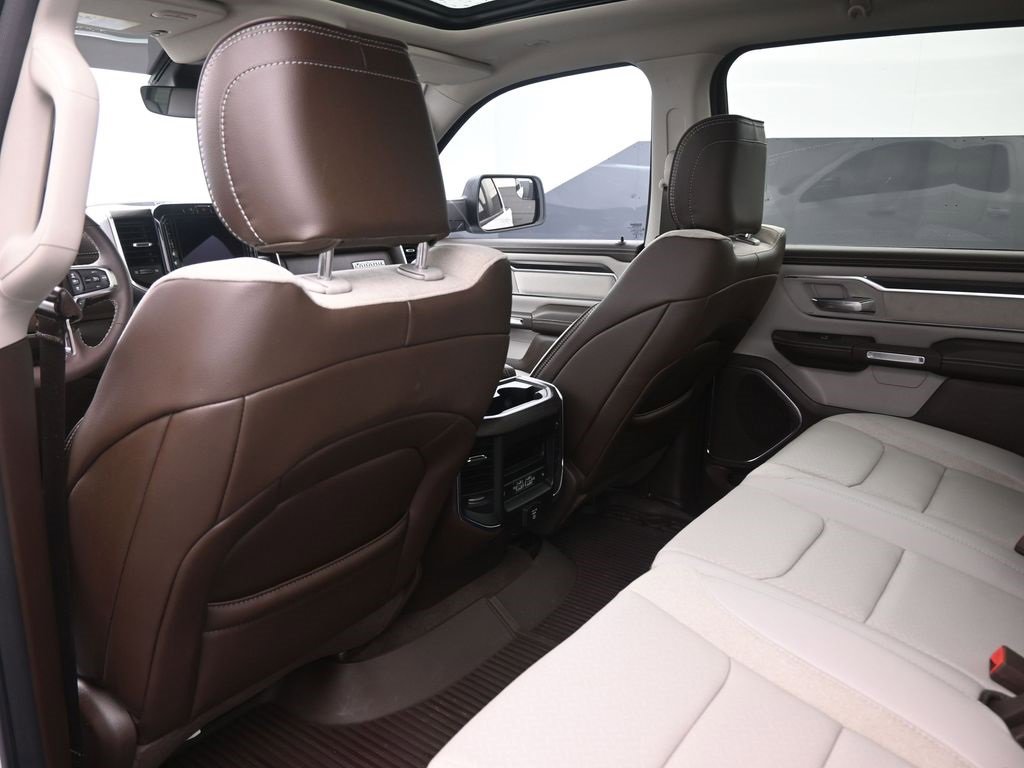 Used 2025 RAM 1500 Laramie w/ Laramie Southwest Edition image 14