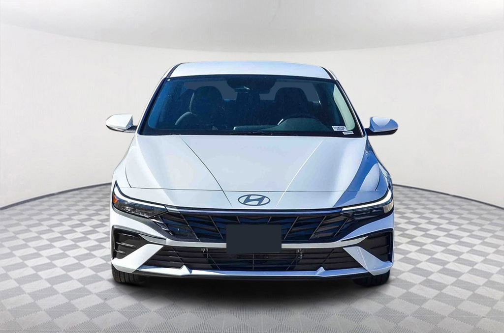 New 2026 Hyundai Elantra Blue image 2