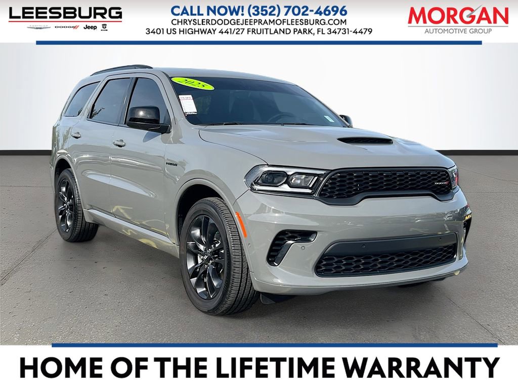 Used 2025 Dodge Durango R/T w/ Blacktop Package AWD/4WD image 1